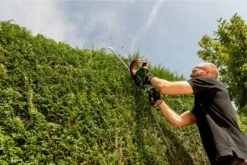 Metabo HS8745 Heggenschaar - 560 Watt - 450mm - 608745000 6 Metabo HS8745 Heggenschaar - 560 Watt - 450mm - 608745000 -Metabo 95a6ecad072805b27bf495c4484e663f 1